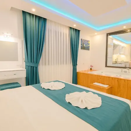 Mulberry Suıt * Kaş