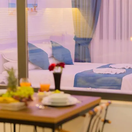 Mulberry Suıt * Kaş